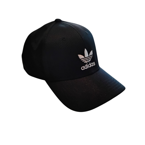 Adidas Black and White Hat with Iconic Logo - Picture 1 of 3